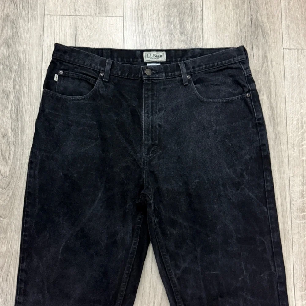 L.L. Bean flaws damage